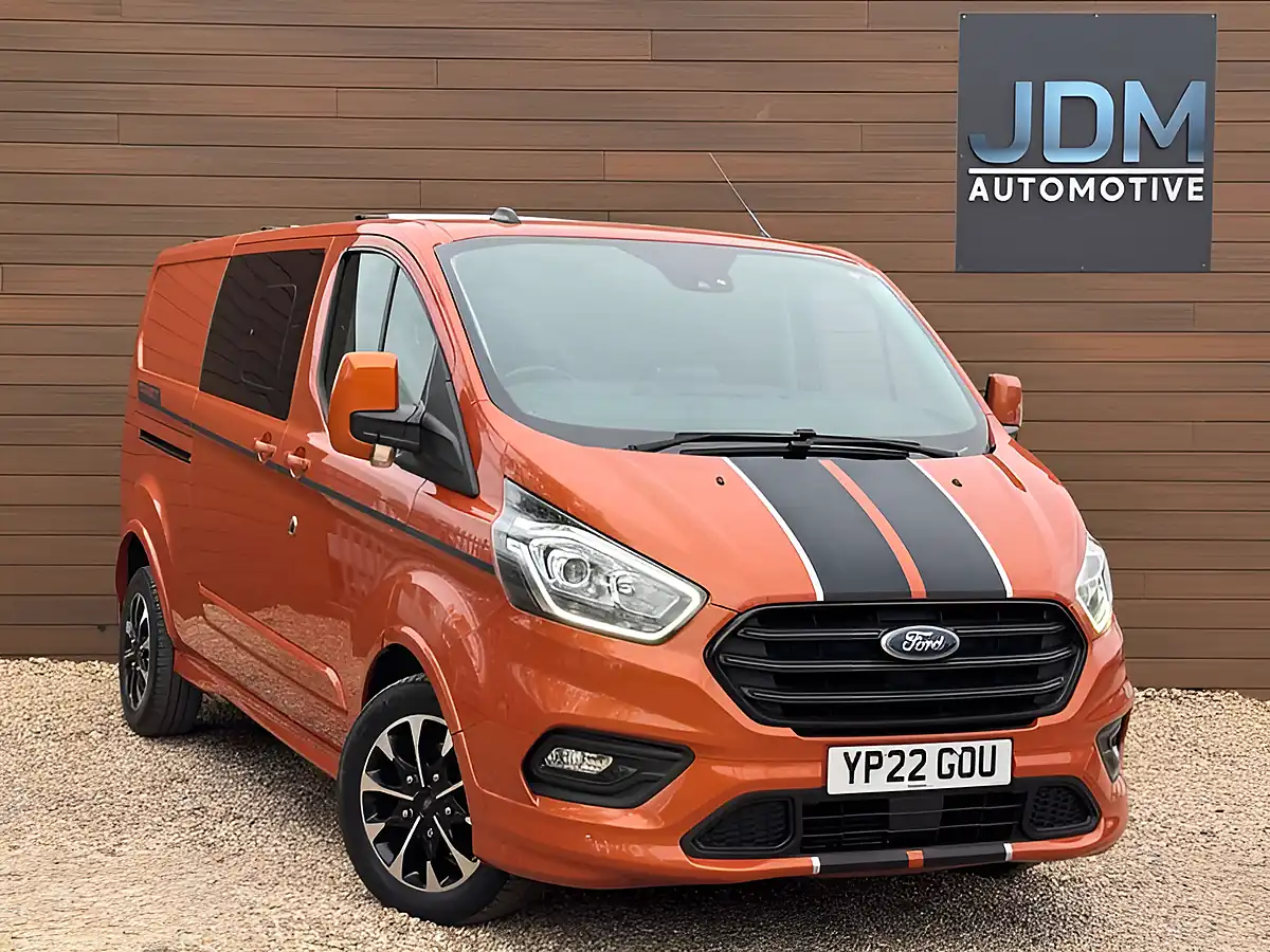 Used 2022 Ford Transit Custom 320 Sport Orange Glow - Front View