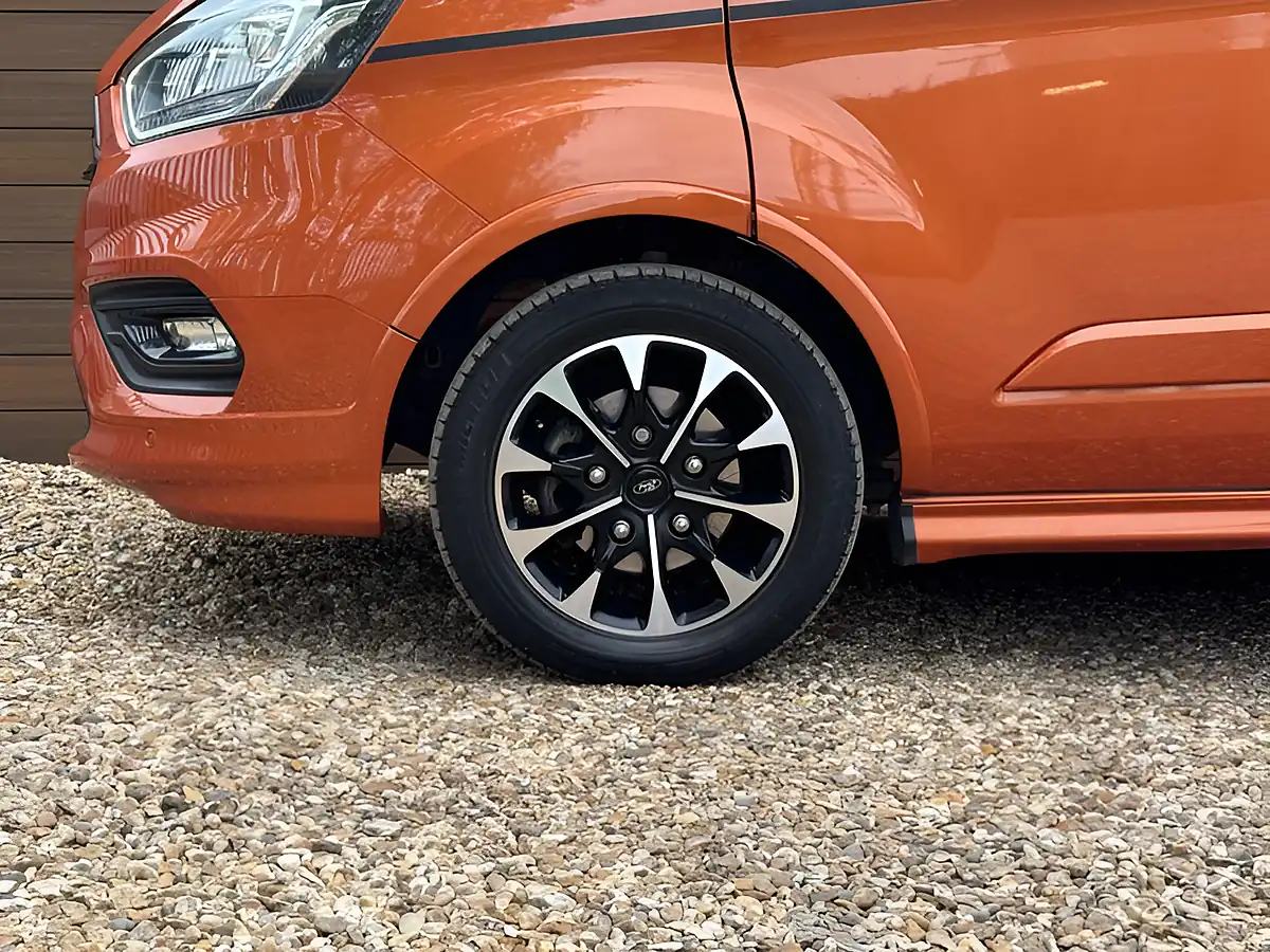 Used 2022 Ford Transit Custom 320 Sport Orange Glow - Interior and Exterior details 11