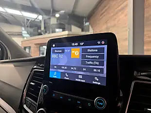 Used 2022 Ford Transit Custom Active White - Interior and Exterior details 15