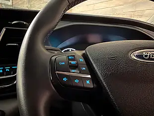 Used 2022 Ford Transit Custom Active White - Interior and Exterior details 19