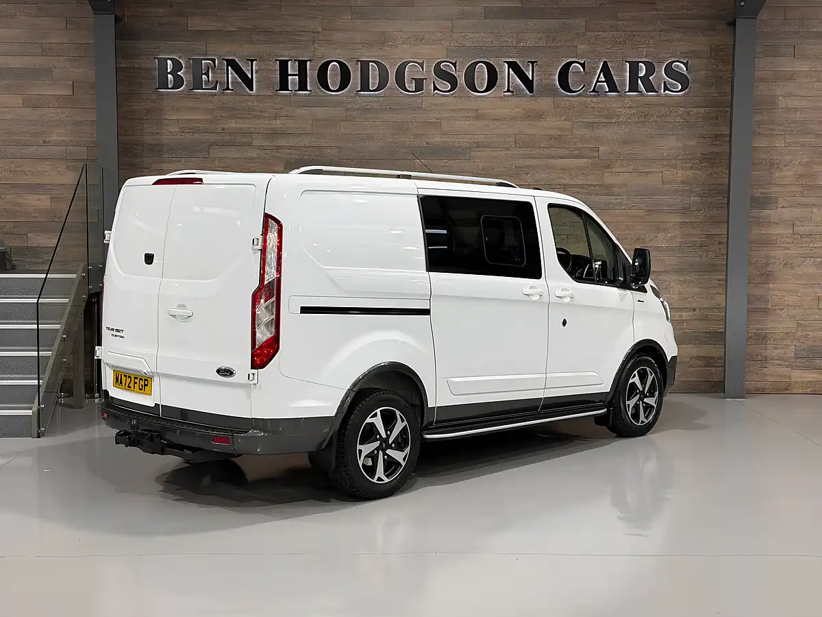Used 2022 Ford Transit Custom Active White - Interior and Exterior details 3