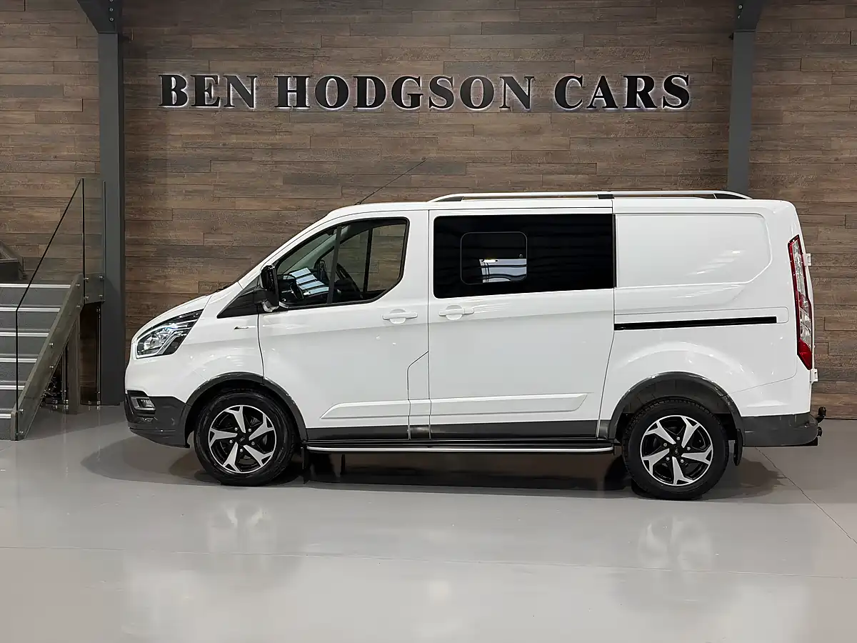 Used 2022 Ford Transit Custom Active White - Interior and Exterior details 6