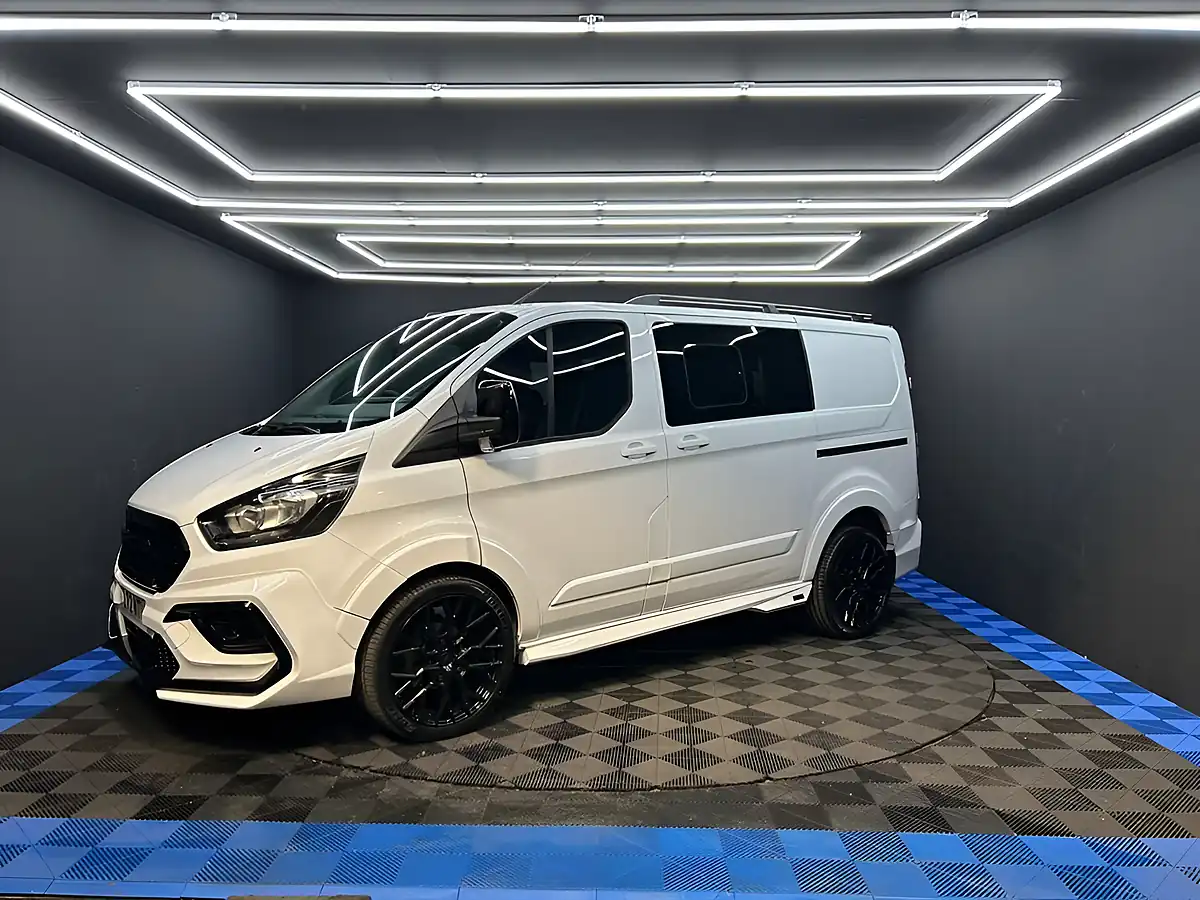 Used 2022 Ford Transit Custom Leader Crew Frozen White - Interior and Exterior details 13