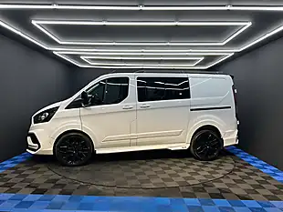 Used 2022 Ford Transit Custom Leader Crew Frozen White - Interior and Exterior details 17