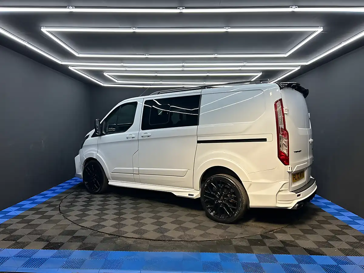 Used 2022 Ford Transit Custom Leader Crew Frozen White - Interior and Exterior details 19