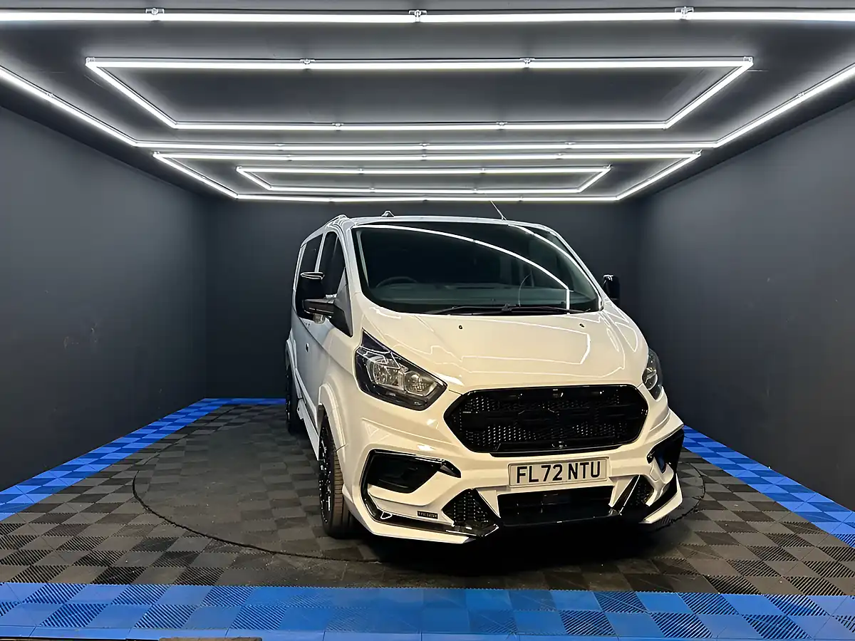 Used 2022 Ford Transit Custom Leader Crew Frozen White - Interior and Exterior details 5