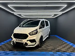 Used 2022 Ford Transit Custom Leader Crew Frozen White - Interior and Exterior details 7