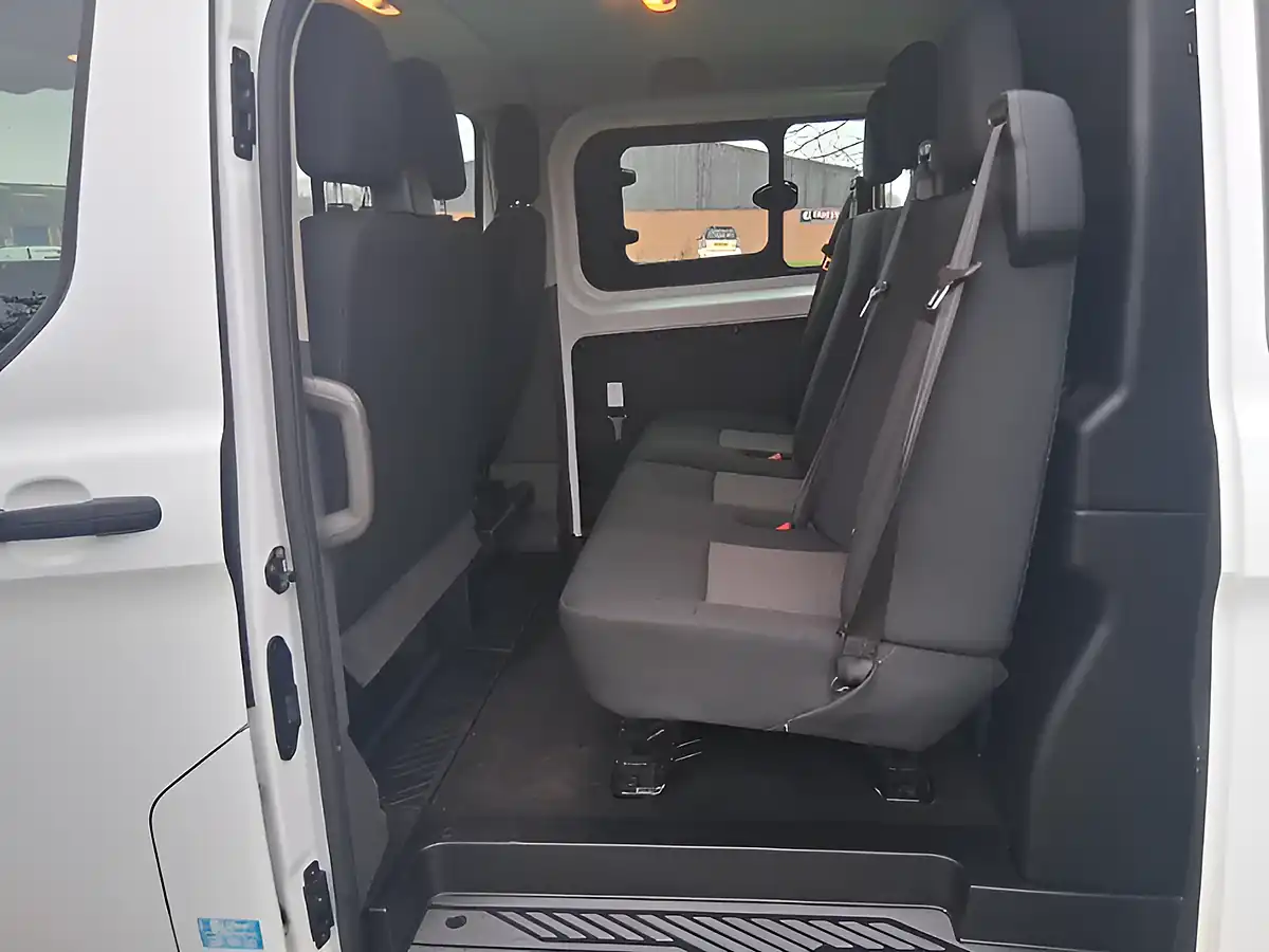 Used 2022 Ford Transit Custom Leader Crew Van Double Cab White - Interior and Exterior details 12