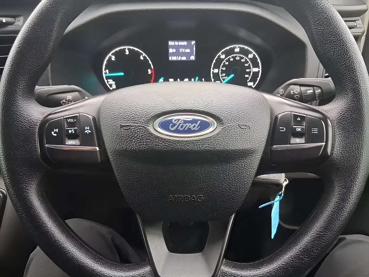 Used 2022 Ford Transit Custom Leader Crew Van Double Cab White - Interior and Exterior details 15