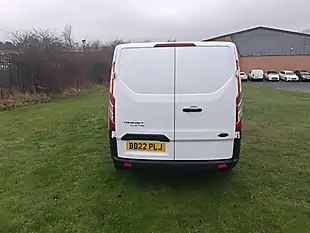 Used 2022 Ford Transit Custom Leader Crew Van Double Cab White - Interior and Exterior details 4