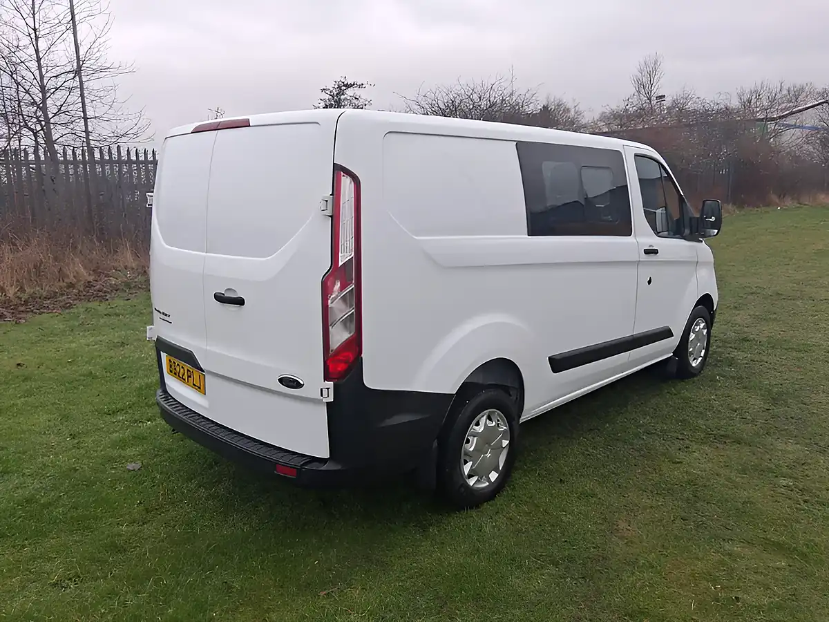 Used 2022 Ford Transit Custom Leader Crew Van Double Cab White - Interior and Exterior details 5