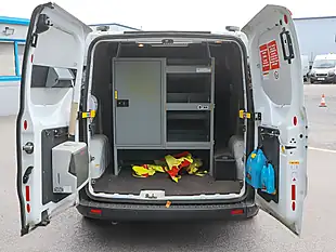 Used 2022 Ford Transit Custom Leader Frozen White - Interior and Exterior details 4