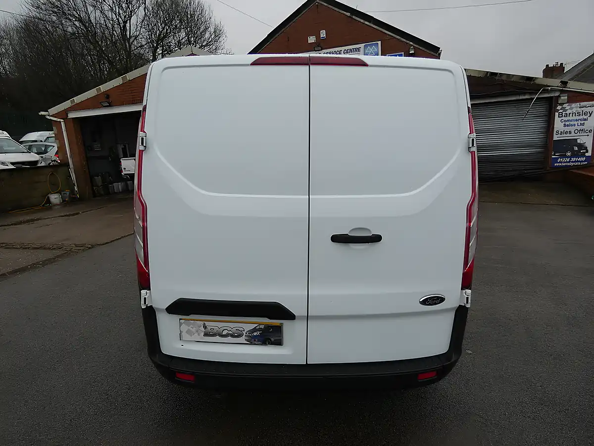 Used 2022 Ford Transit Custom Leader Frozen White (solid Colour) - Interior and Exterior details 13