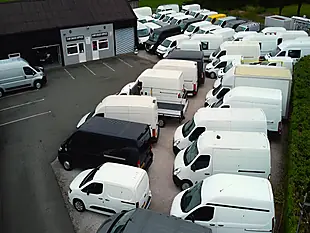 Used 2022 Ford Transit Custom Leader Frozen White (solid Paint) - Interior and Exterior details 10