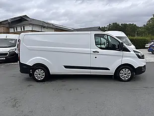 Used 2022 Ford Transit Custom Leader Frozen White (solid Paint) - Interior and Exterior details 8