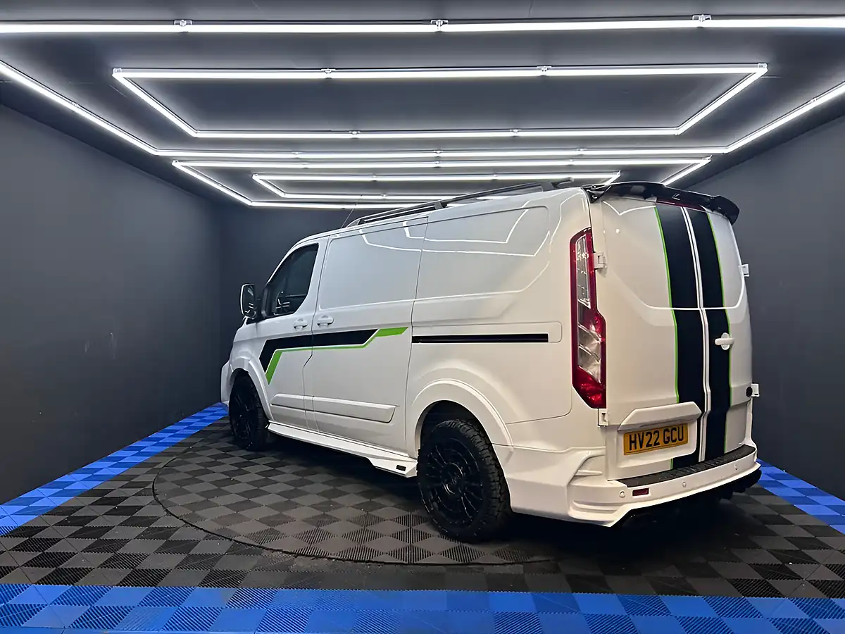 Used 2022 Ford Transit Custom Leader White - Interior and Exterior details 16