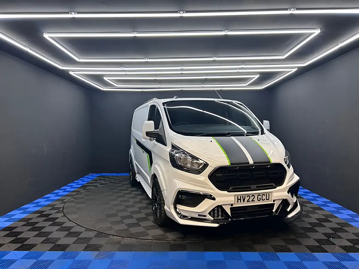 Used 2022 Ford Transit Custom Leader White - Interior and Exterior details 3