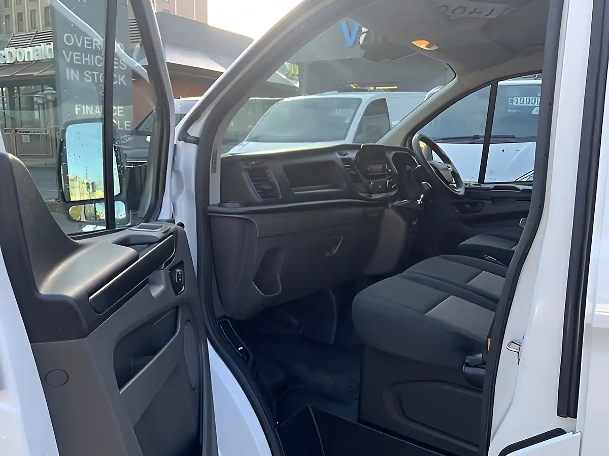 Used 2022 Ford Transit Custom Leader White - Interior and Exterior details 15