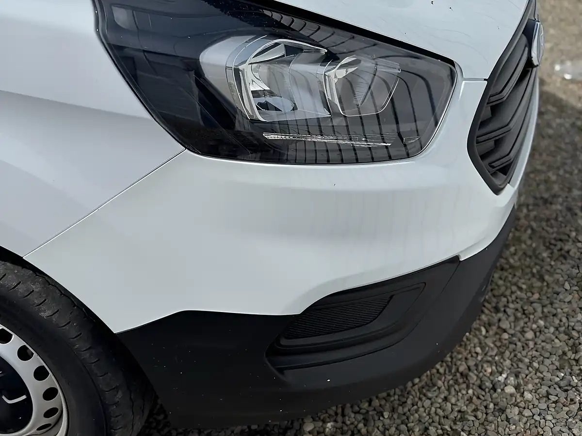 Used 2022 Ford Transit Custom Leader White - Interior and Exterior details 10