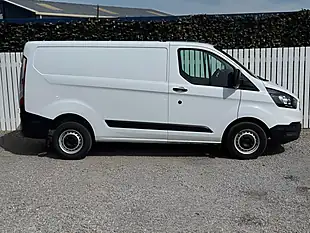 Used 2022 Ford Transit Custom Leader White - Interior and Exterior details 11