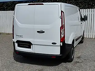 Used 2022 Ford Transit Custom Leader White - Interior and Exterior details 6