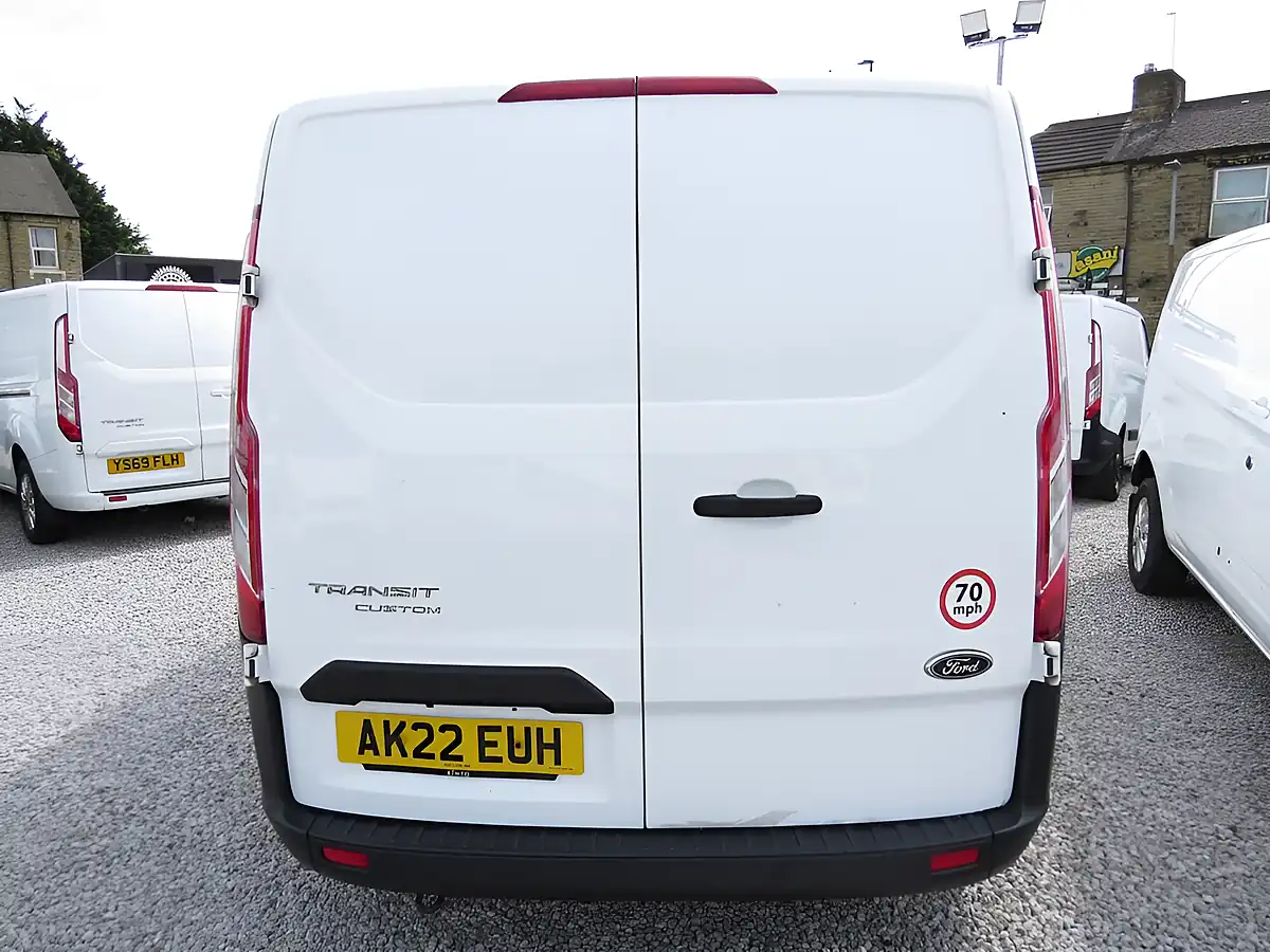 Used 2022 Ford Transit Custom Leader White - Interior and Exterior details 10