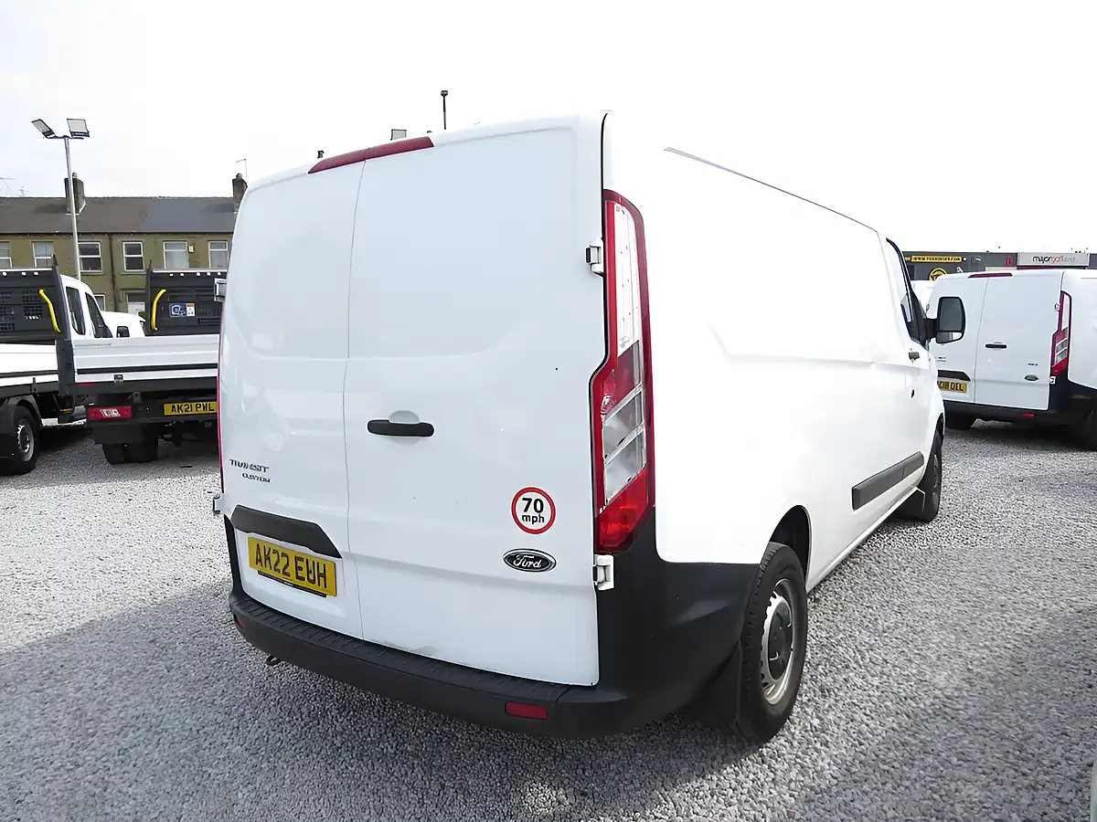 Used 2022 Ford Transit Custom Leader White - Interior and Exterior details 7