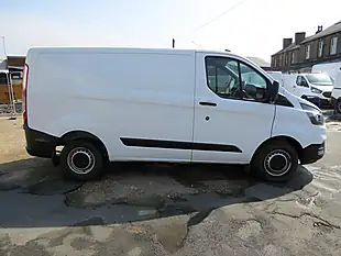 Used 2022 Ford Transit Custom Leader White - Interior and Exterior details 8