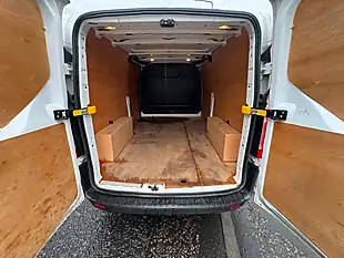 Used 2022 Ford Transit Custom Leader White - Interior and Exterior details 8