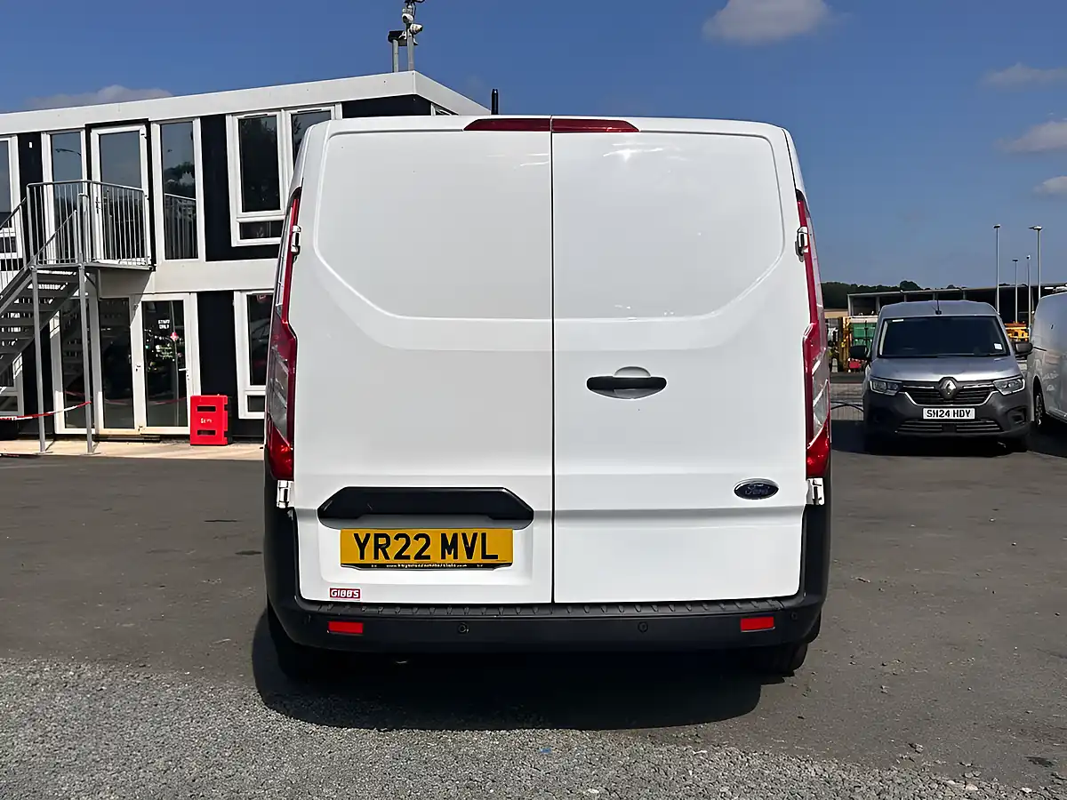 Used 2022 Ford Transit Custom Leader White - Interior and Exterior details 4