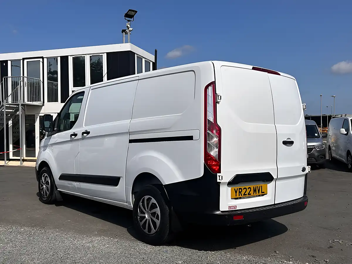 Used 2022 Ford Transit Custom Leader White - Interior and Exterior details 6