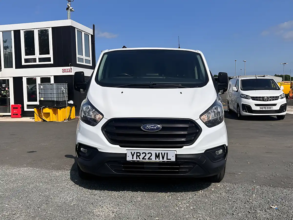 Used 2022 Ford Transit Custom Leader White - Interior and Exterior details 9