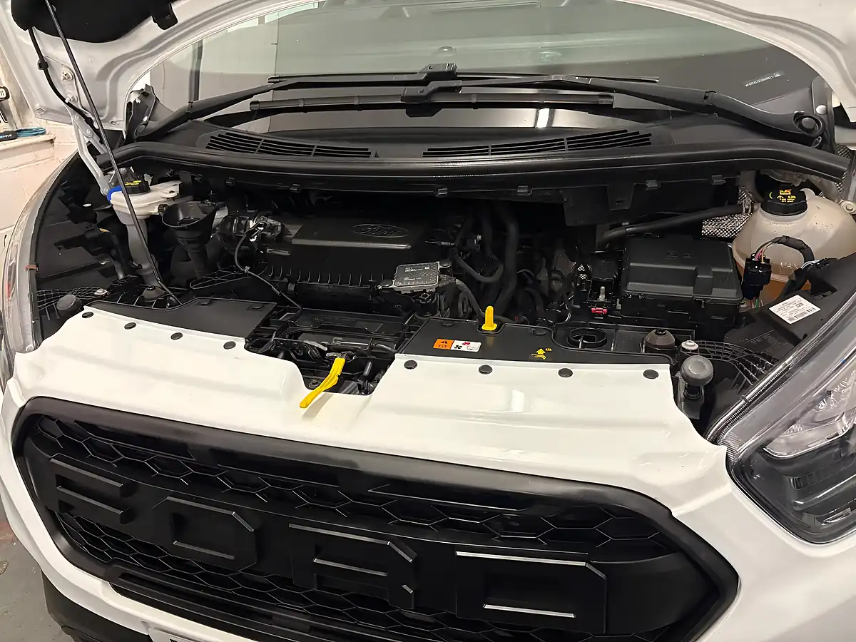 Used 2022 Ford Transit Custom Leader White - Interior and Exterior details 16