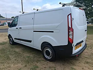 Used 2022 Ford Transit Custom Leader White - Interior and Exterior details 3