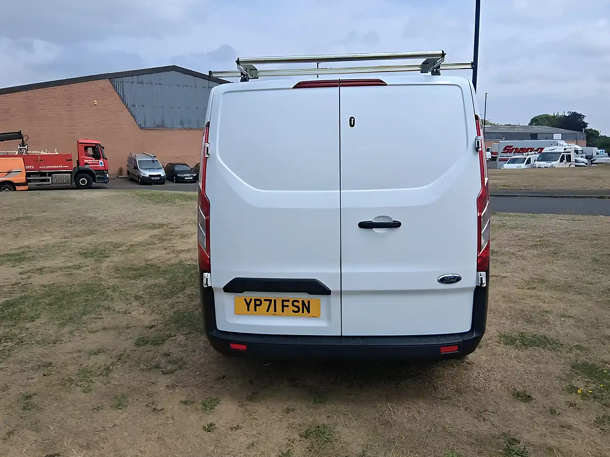 Used 2022 Ford Transit Custom Leader White - Interior and Exterior details 4