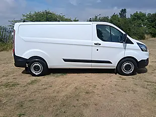 Used 2022 Ford Transit Custom Leader White - Interior and Exterior details 6
