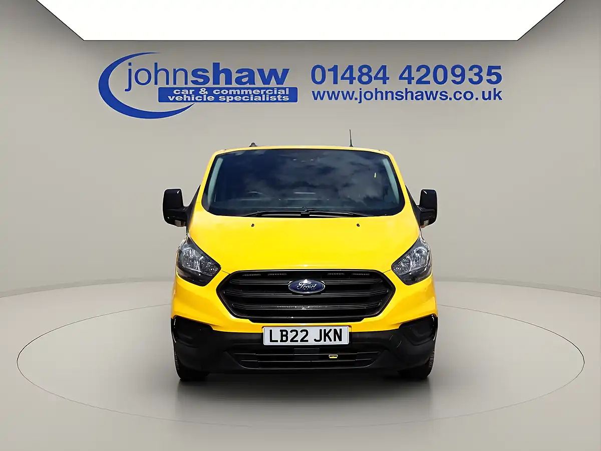 Used 2022 Ford Transit Custom Leader Yellow - Interior and Exterior details 12