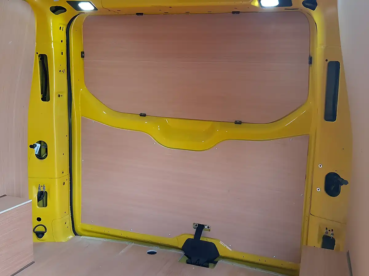 Used 2022 Ford Transit Custom Leader Yellow - Interior and Exterior details 17