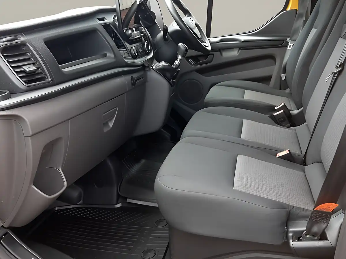 Used 2022 Ford Transit Custom Leader Yellow - Interior and Exterior details 8