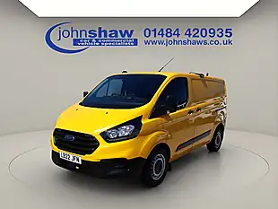 Used 2022 Ford Transit Custom Leader Yellow - Interior and Exterior details 4