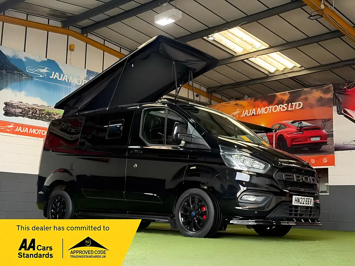 Used 2022 Ford Transit Custom Limited Black - Interior and Exterior details 7