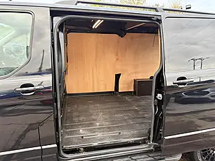 Used 2022 Ford Transit Custom Limited Black - Interior and Exterior details 8