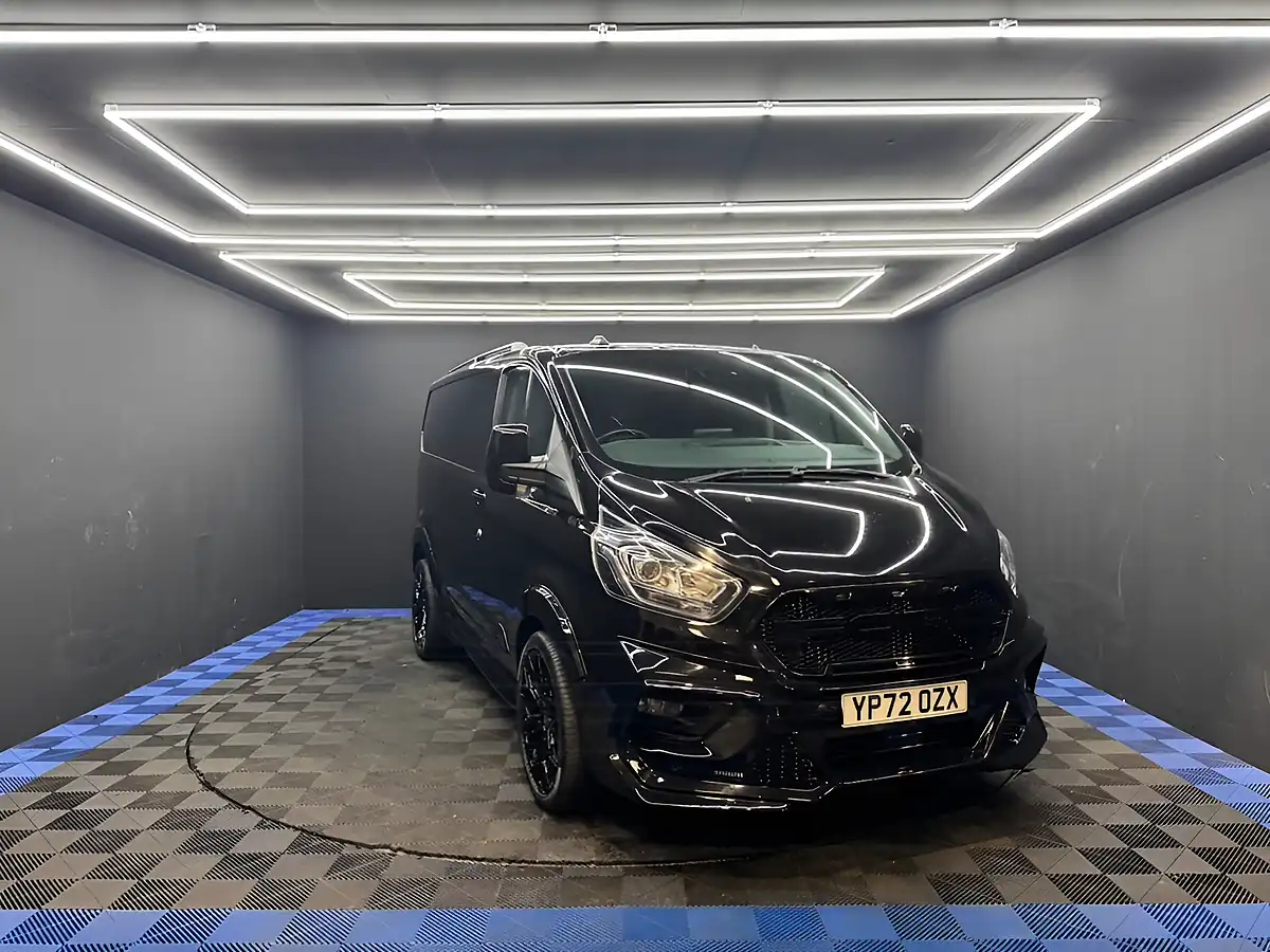 Used 2022 Ford Transit Custom Limited Black - Interior and Exterior details 3