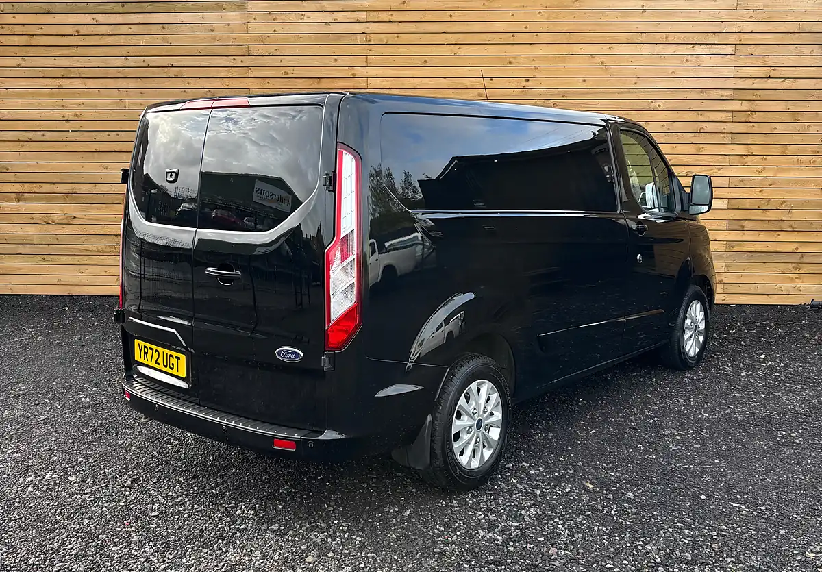 Used 2022 Ford Transit Custom Limited Black - Interior and Exterior details 7