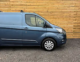 Used 2022 Ford Transit Custom Limited Blue - Interior and Exterior details 3