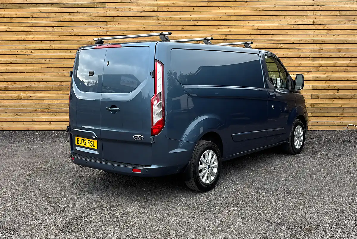 Used 2022 Ford Transit Custom Limited Blue - Interior and Exterior details 7