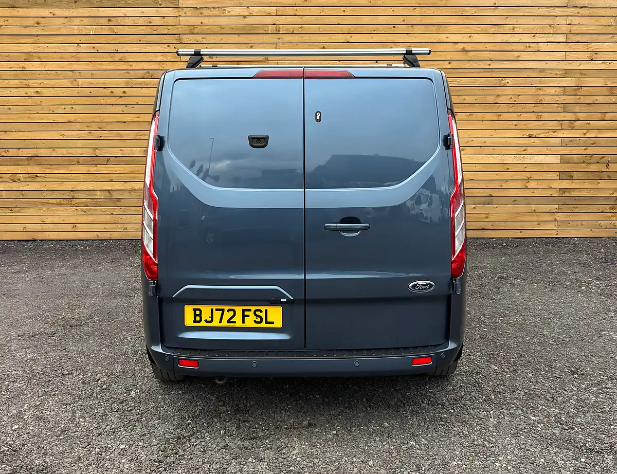 Used 2022 Ford Transit Custom Limited Blue - Interior and Exterior details 8