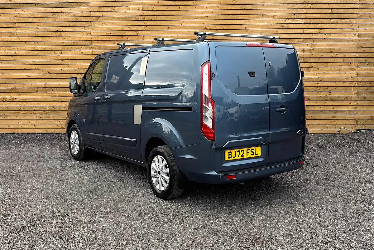 Used 2022 Ford Transit Custom Limited Blue - Interior and Exterior details 9