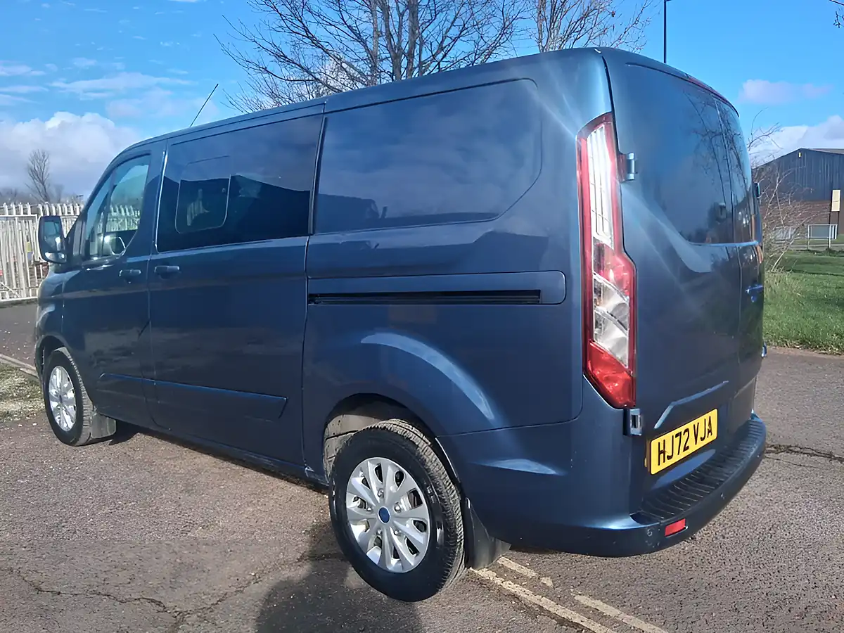 Used 2022 Ford Transit Custom Limited Blue - Interior and Exterior details 3