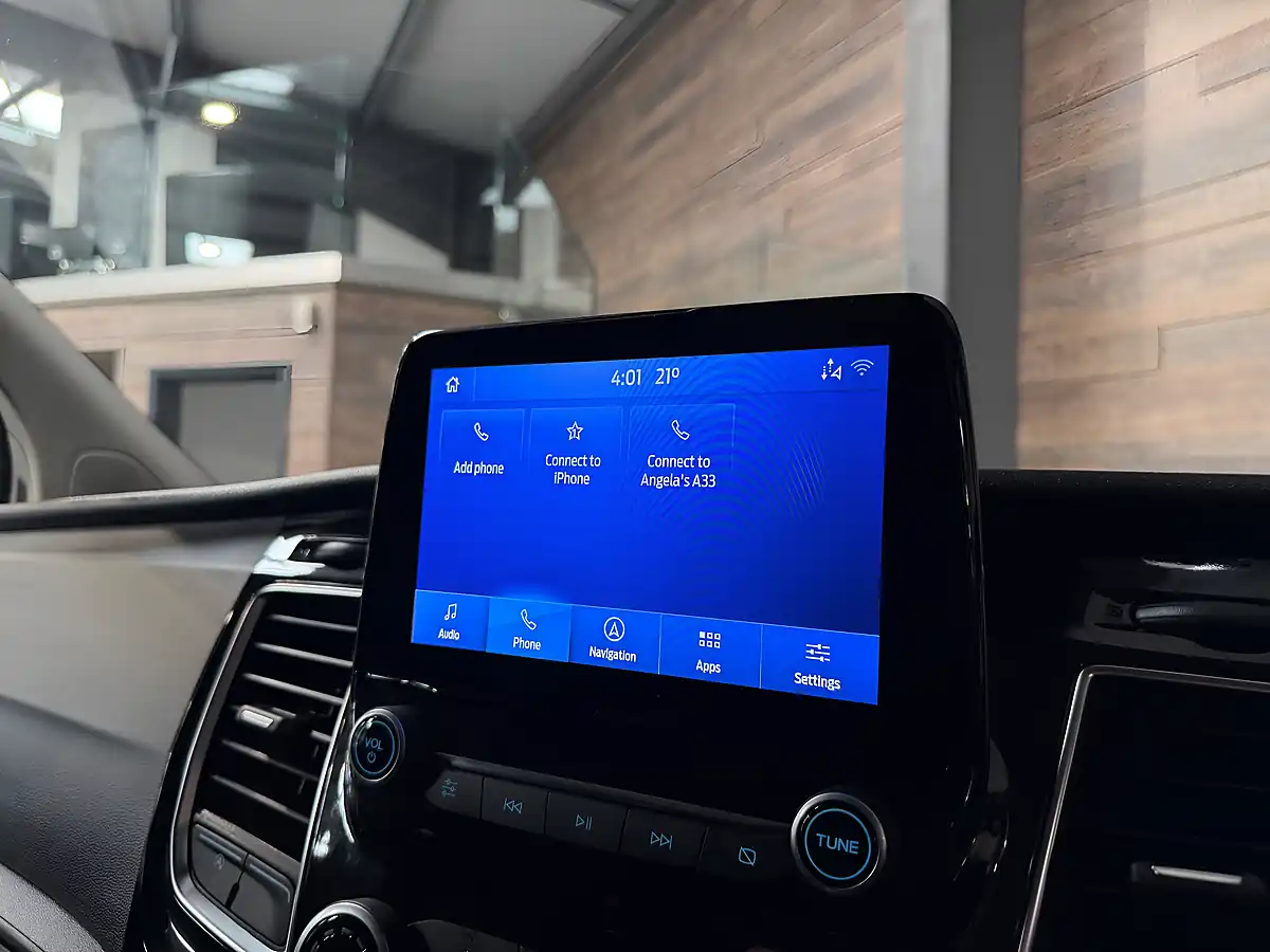 Used 2022 Ford Transit Custom Limited Blue - Interior and Exterior details 12